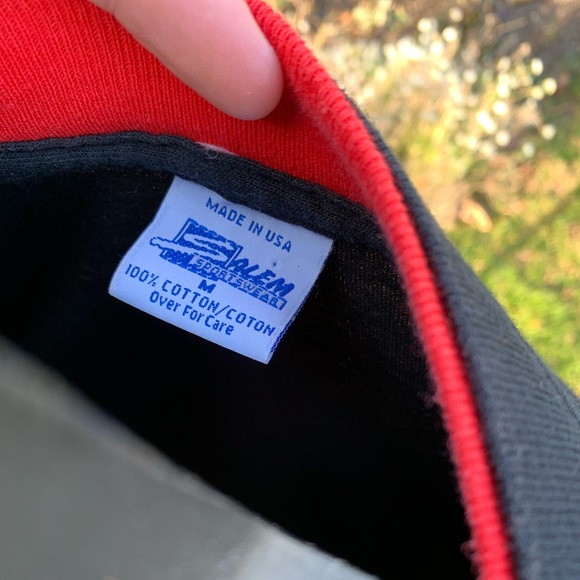 Vintage Chicago Bulls 1992 Double-Cut Championship Tee Shirt (Jordan Era) - Picture 4 of 5